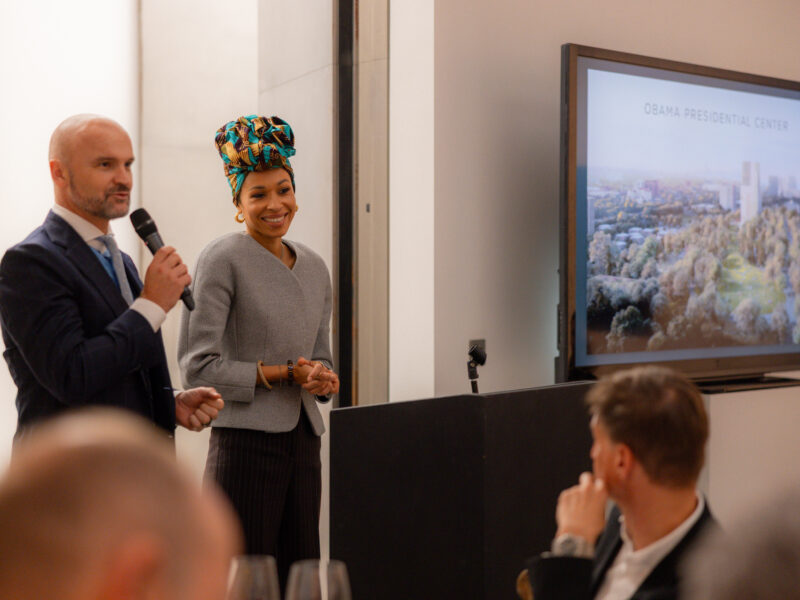 Omenaa Mensah i Omenaa Foundation wspierają Obama Presidential Center